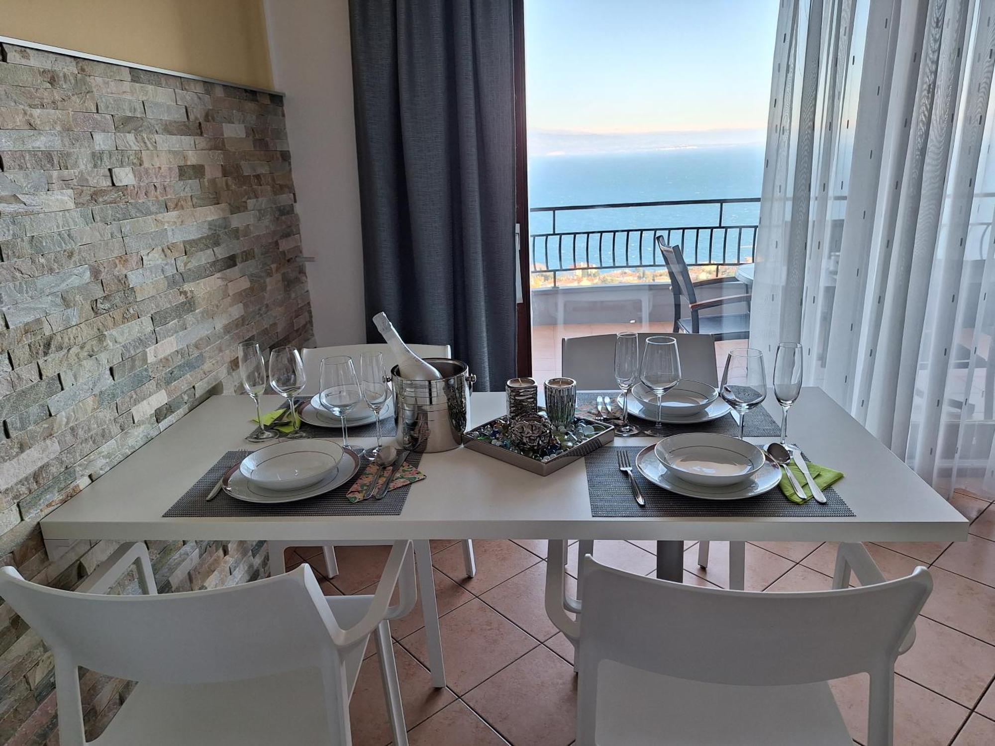 Suzy-apartments Suzana