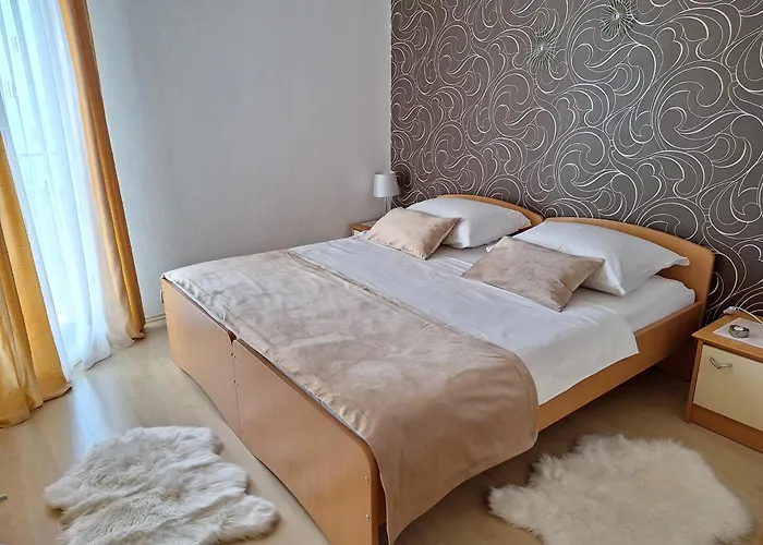 Villa Suzy-Apartments Suzana